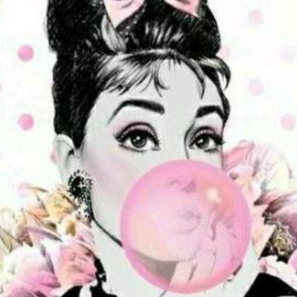 Meet your Posher, Julianna